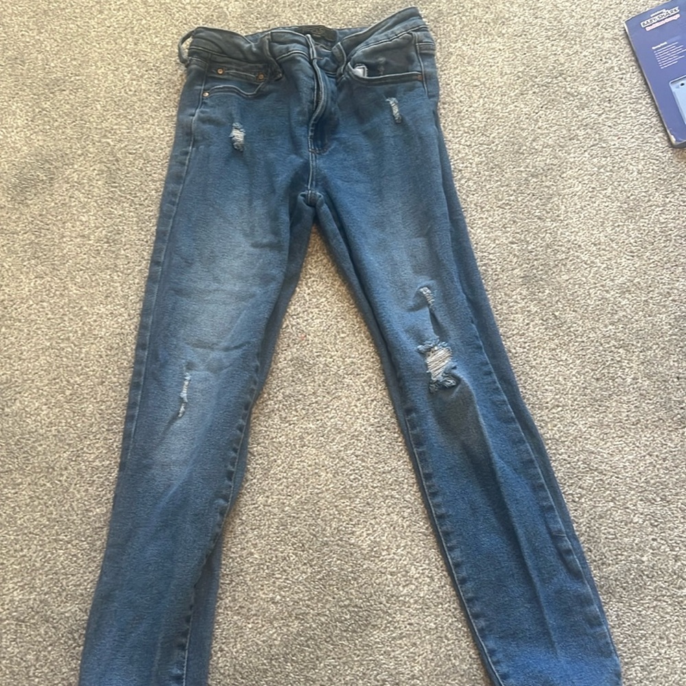 Ripped jeans
